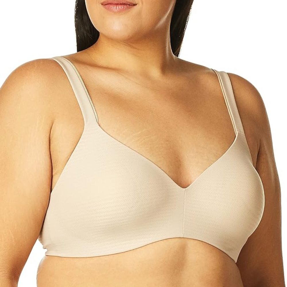 Hanes Women's Moisture-Wicking T-Shirt Bra